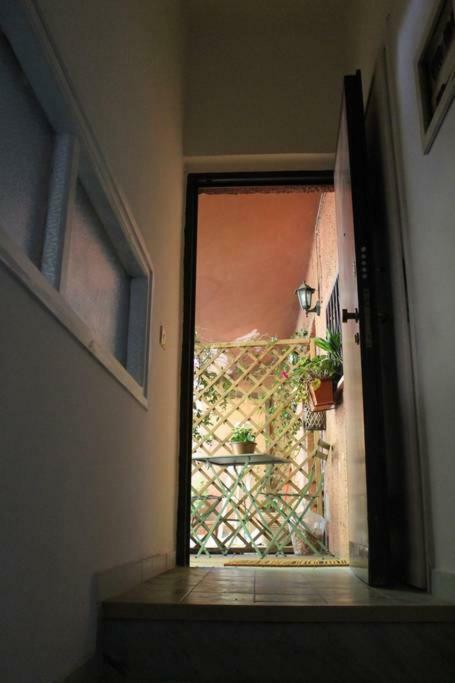 ローマLa Casa Di Ornellaアパートメント エクステリア 写真